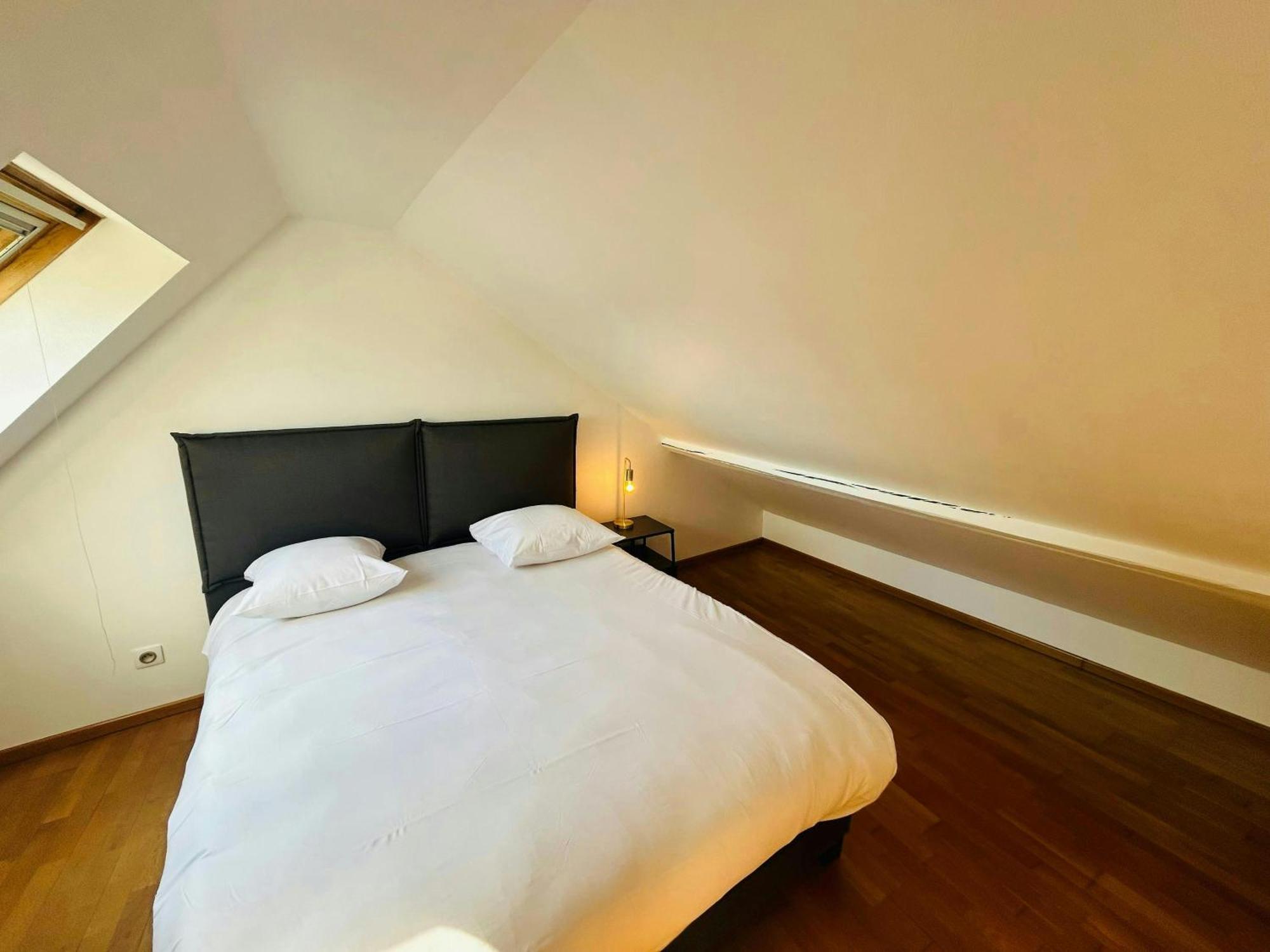 Le Majestueux Brulee Hypercentre Parking Apartman Reims Kültér fotó